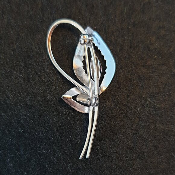 Elegant Vintage Bond Boyd Sterling Silver Floral Brooch - Picture 3 of 10